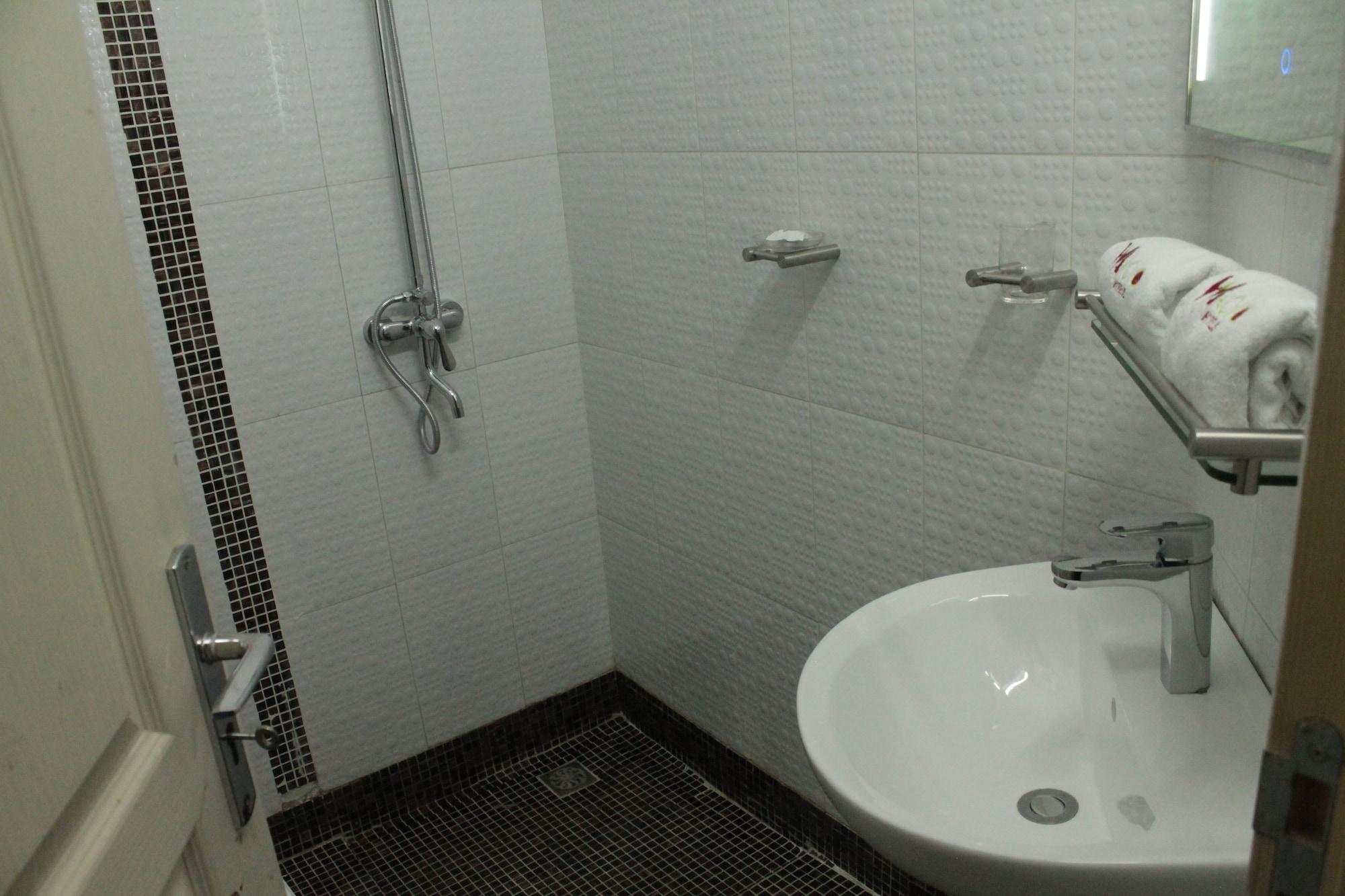 Wakola Hotel Cheikh Anta Dakar Esterno foto