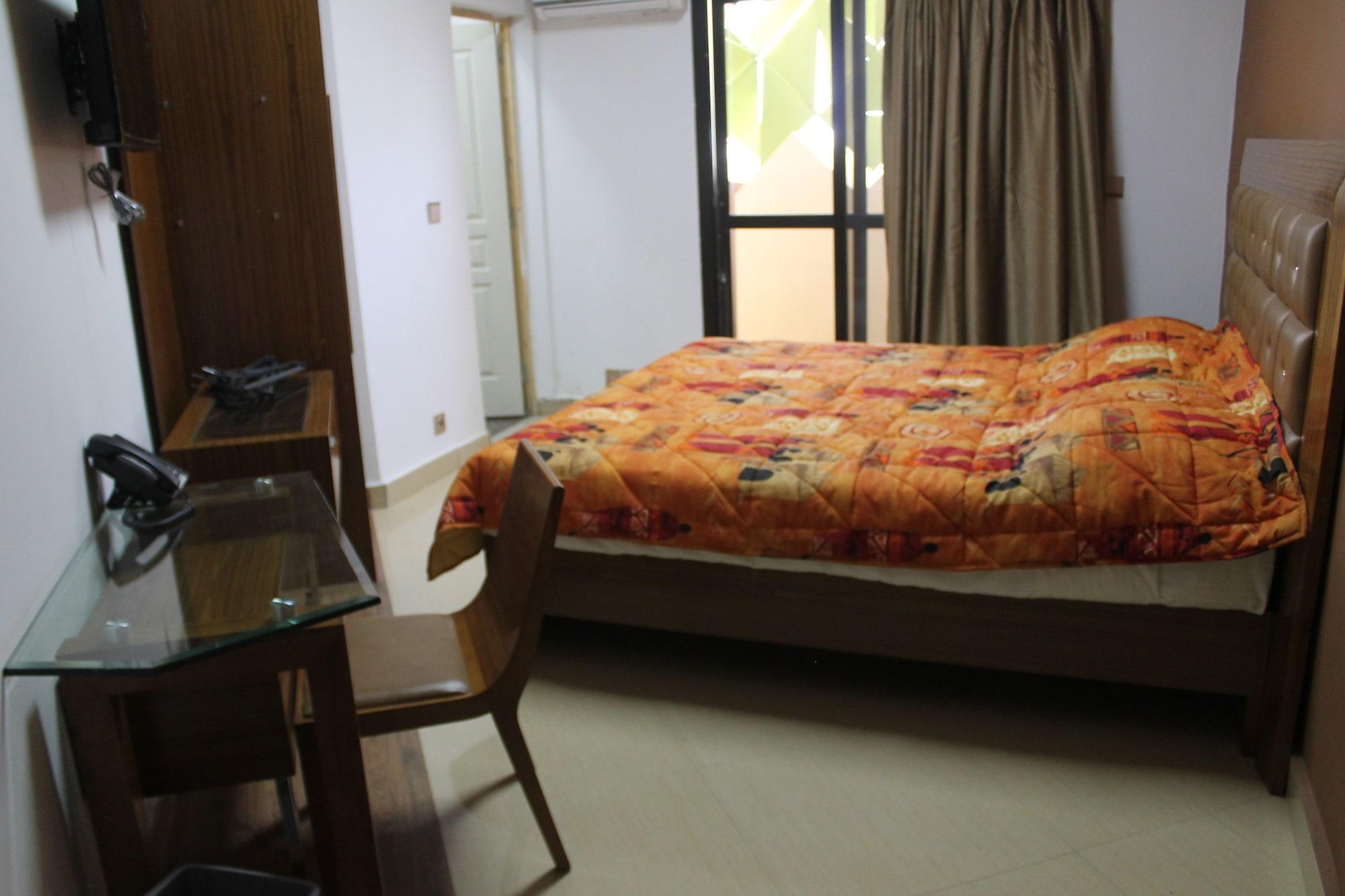 Wakola Hotel Cheikh Anta Dakar Esterno foto